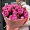 Букет из 11 пионовидных кустовых роз