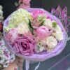 Букет из розовых пионов, роз и гортензии
