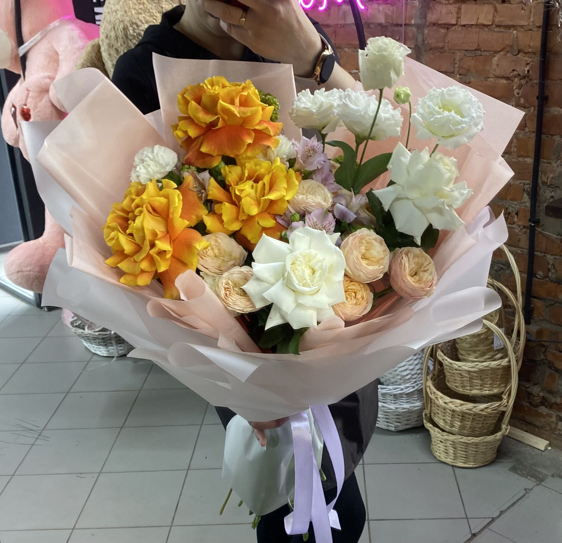 2024-05-06 18-23-30 (1) (1) букет